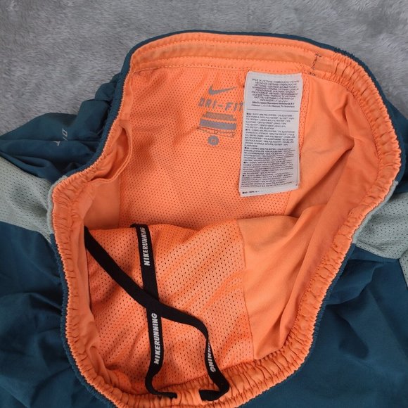 Nike Swim Trunks Lined  Pockets Elastic Waist Men's Size Medium - Picture 7 of 9